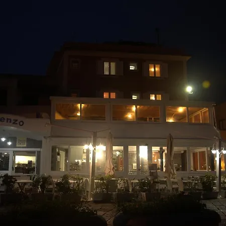 リストランテ クレスチェンツォ 3* プロチーダ