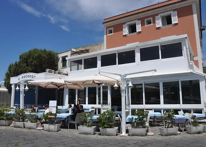 Hotel Ristorante Crescenzo 3*