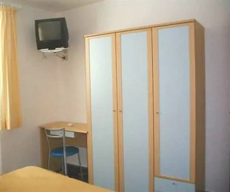 Ristorante Crescenzo מלון